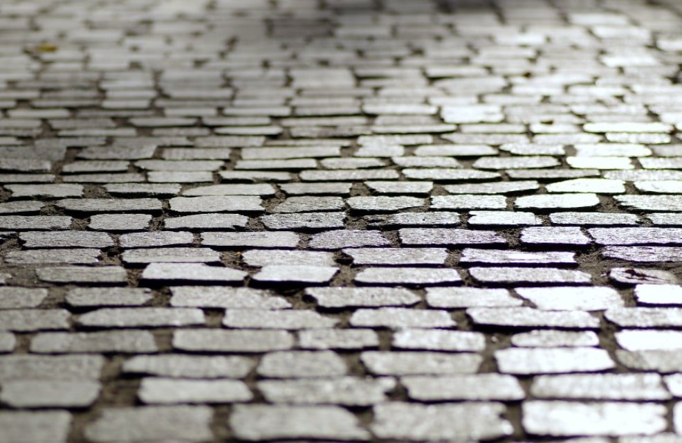 paving-wellington-and-brick-path_orig